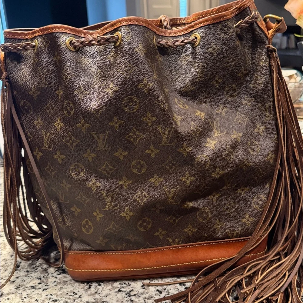 Louis Vuitton Brown Monogram Fringe Bucket Hobo - Picture 8 of 16